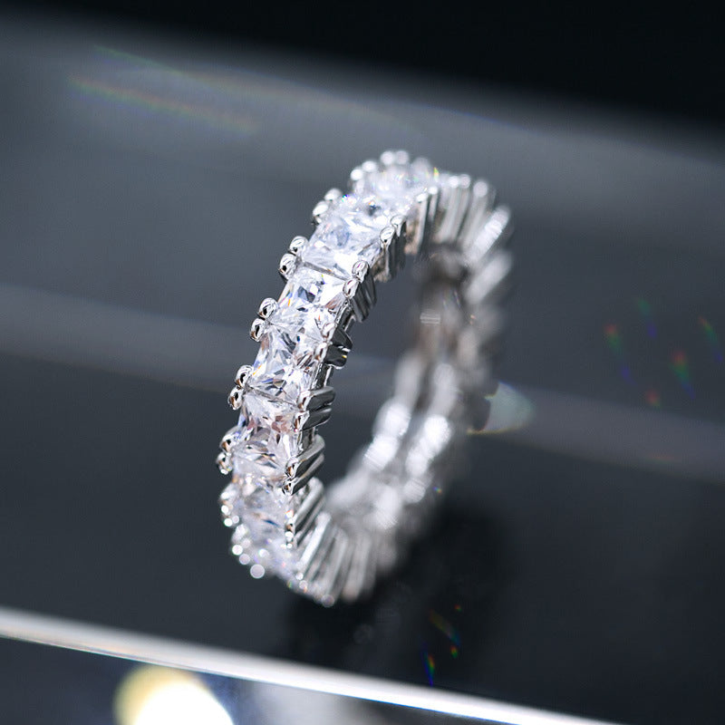 DL Luxury zircon ring