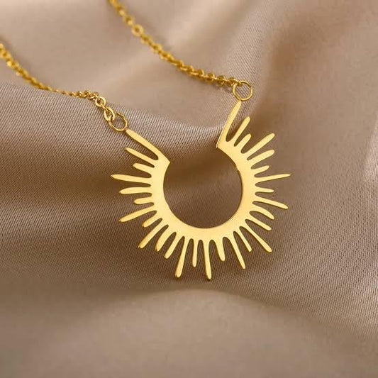 DL Gold Plated Geometric Sun-Shape Pendant Necklace