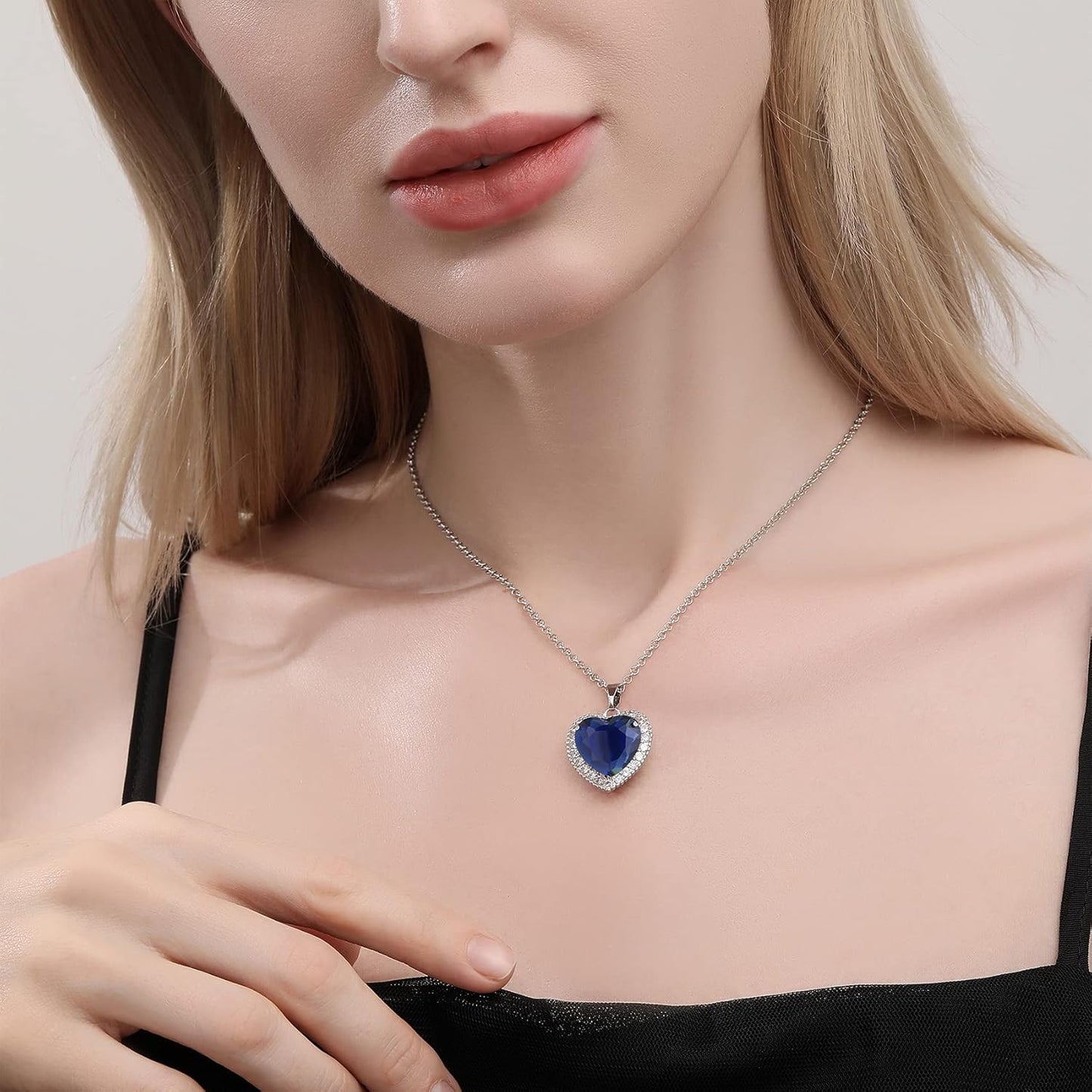 DL AILUOR Titanic Heart of the Ocean Necklace