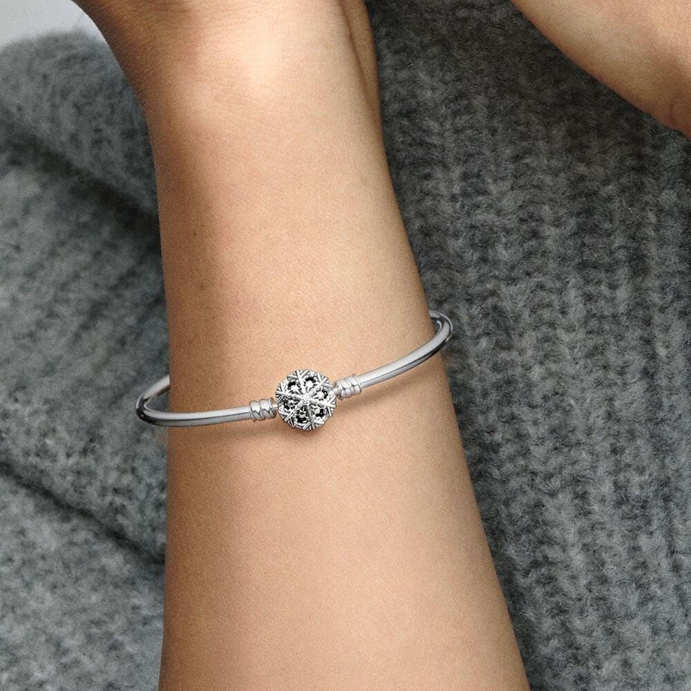 Pandora Sterling Silver Snowflake Bangle with Cubic Zirconia bracelet