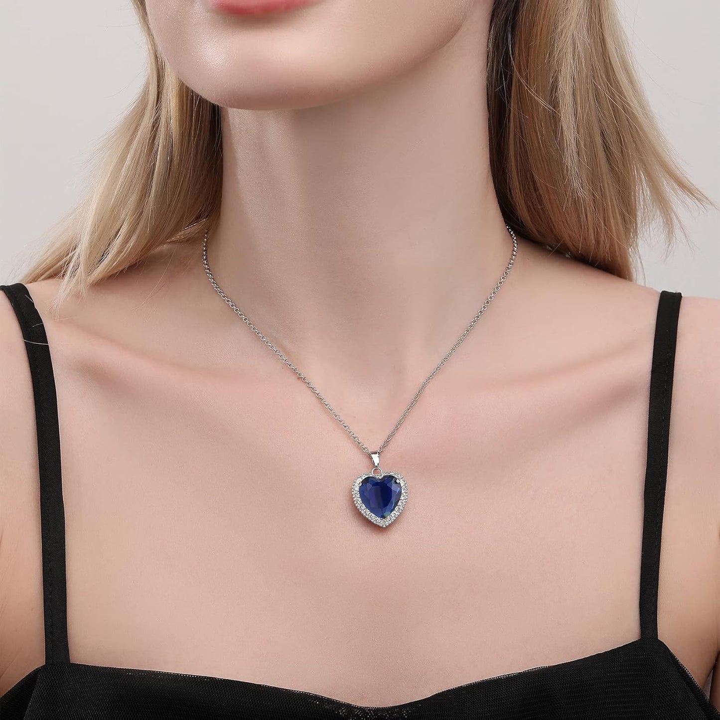 DL AILUOR Titanic Heart of the Ocean Necklace