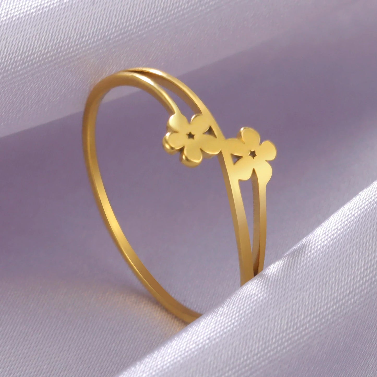 DL Stainless Steel Small Elegant Flower Ring