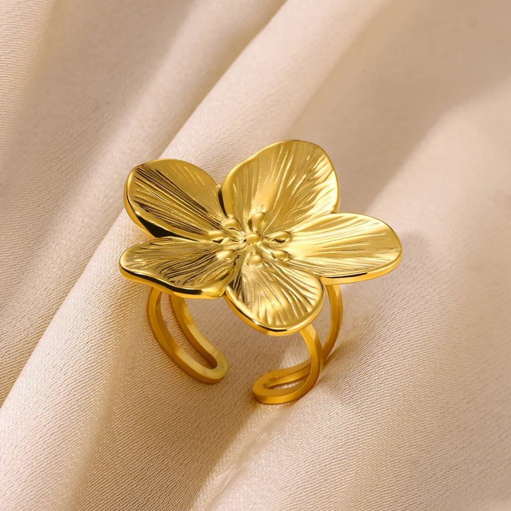 DL Elegant Stainless Steel Big Bloom Flower Rings For Women