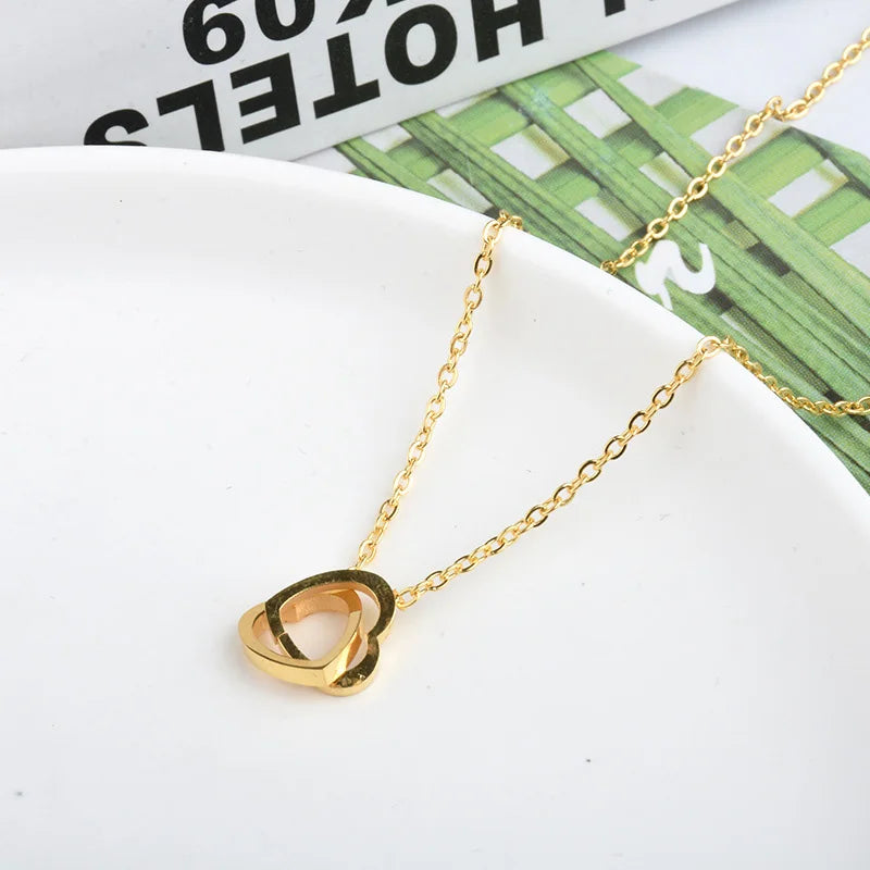 DL Classic Minimalist Double Heart Necklace