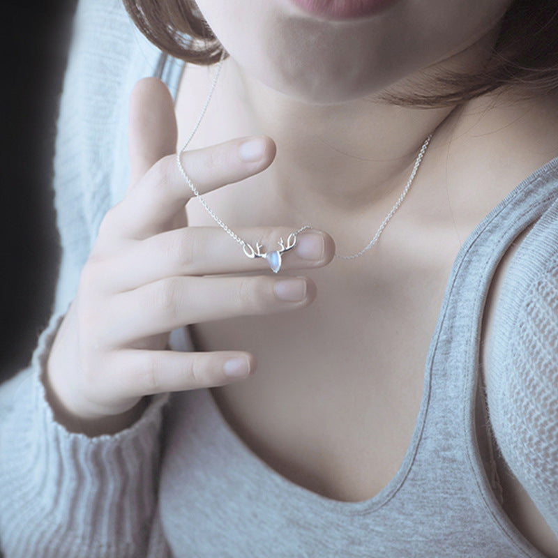 DL Forest Moonstone Pendant  Necklaces